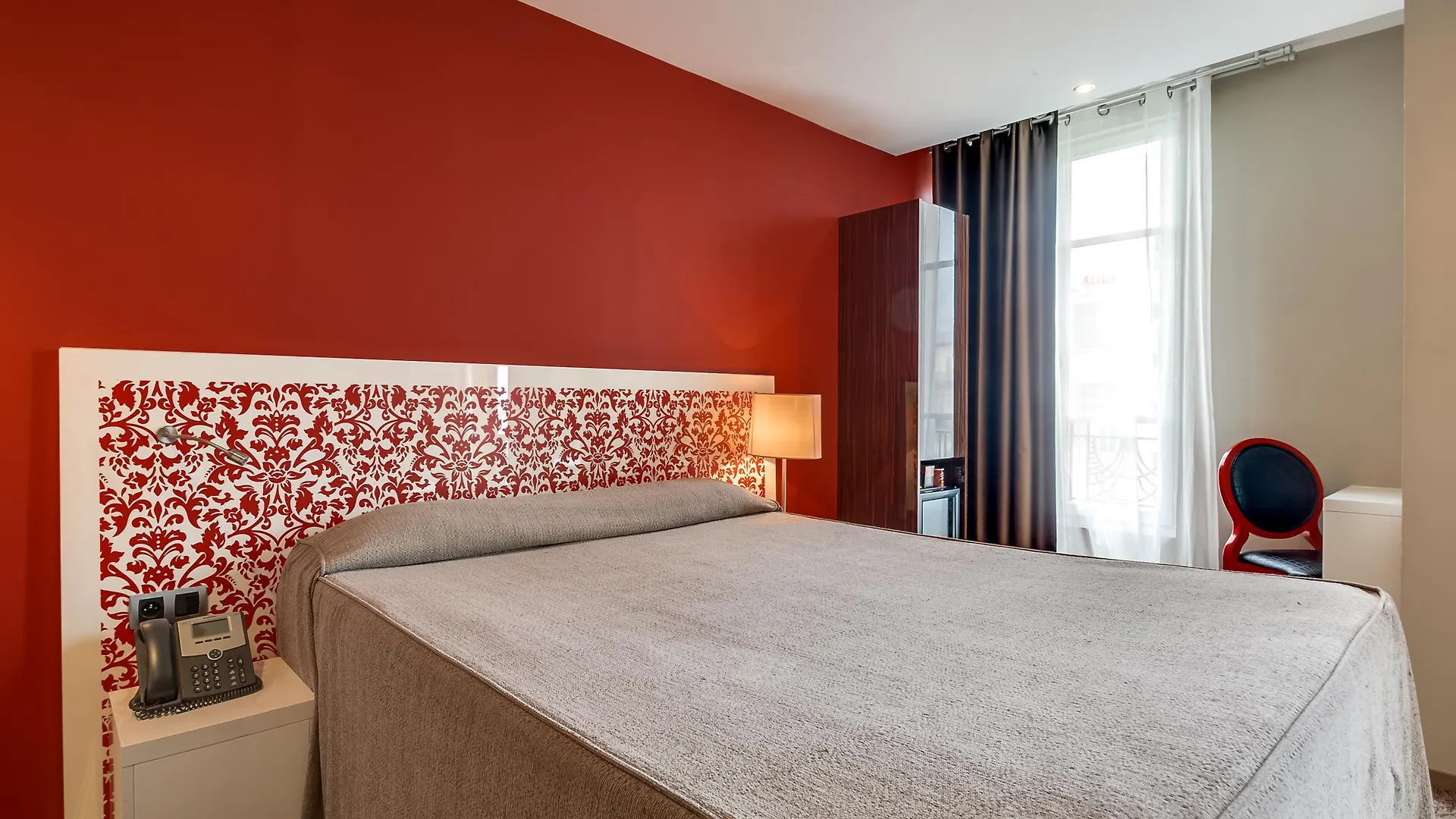 Pavillon Nation Hotel Paris