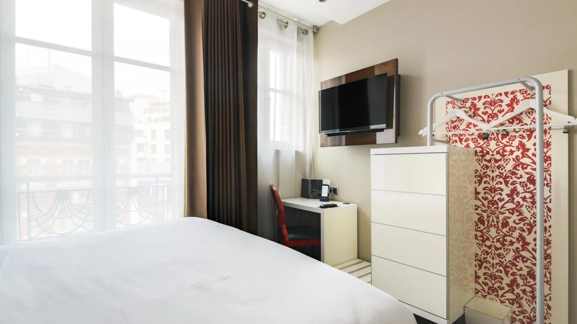 Pavillon Nation Hotel Paris France