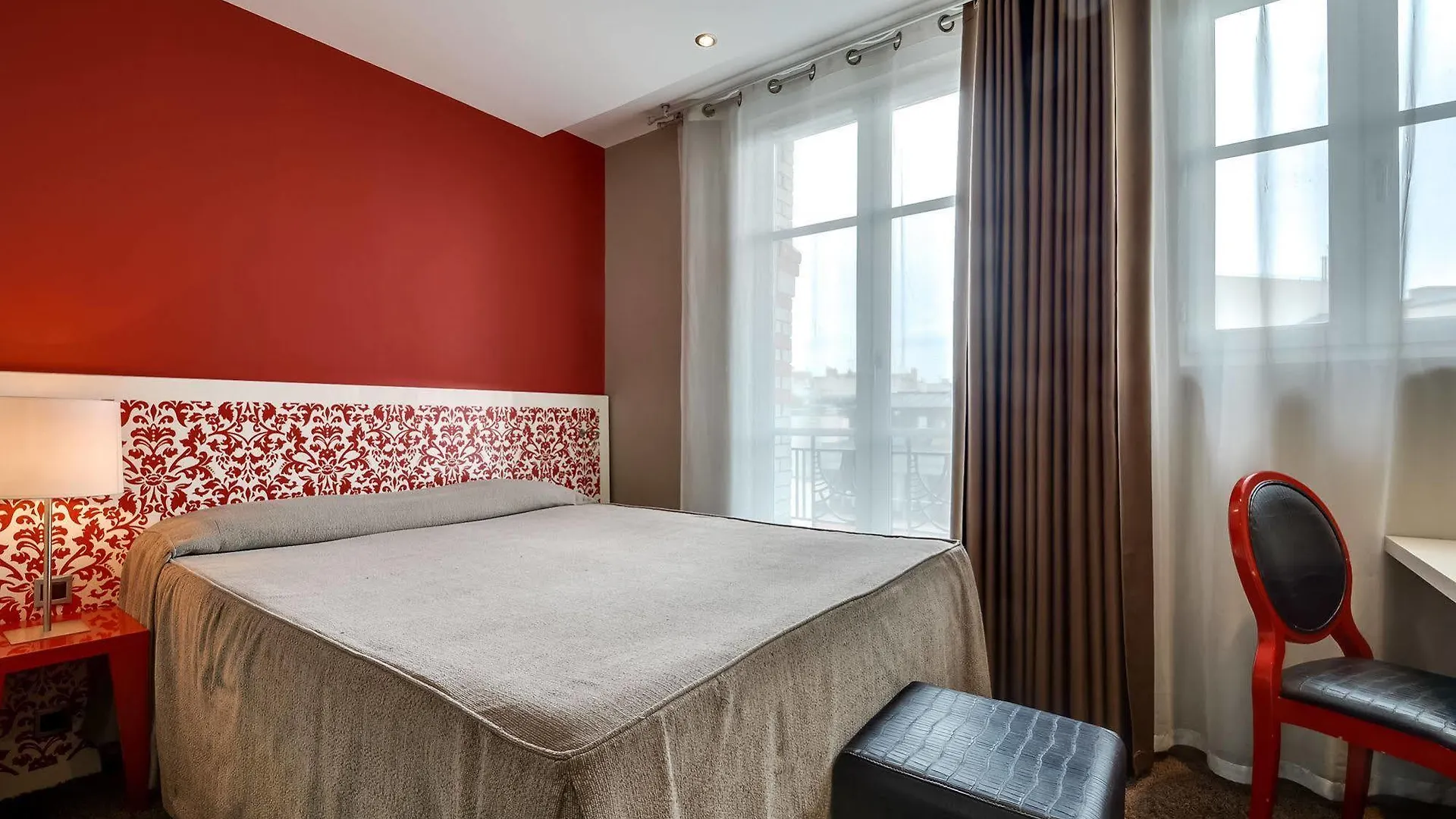 Pavillon Nation Hotel Paris 3*,  France